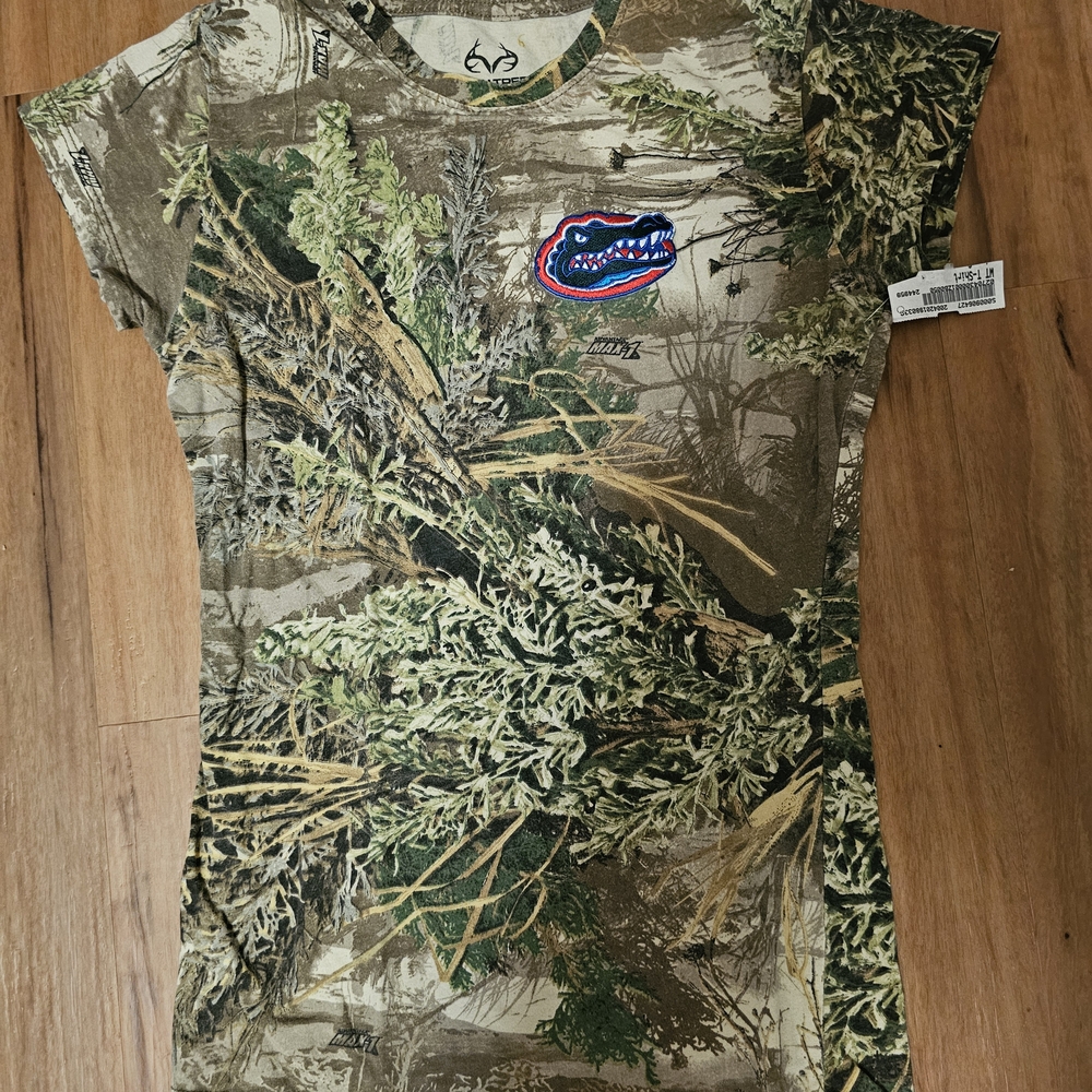 Realtree Camouflage Women's Top with Logo